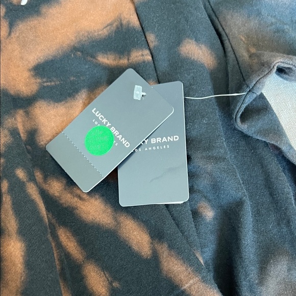 Fender Spiral Tie-Dye Black and Brown Tee - Picture 5 of 7